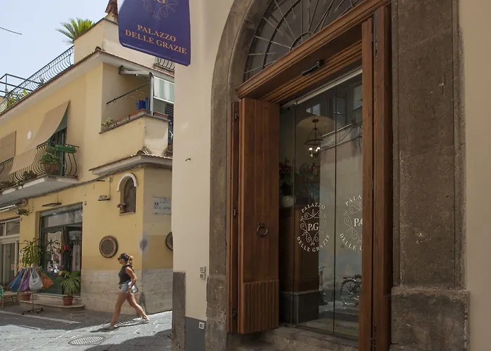 Bed & Breakfast Palazzo Delle Grazie 4*