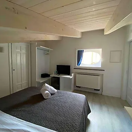 Palazzo Delle Grazie 4* Sorrente