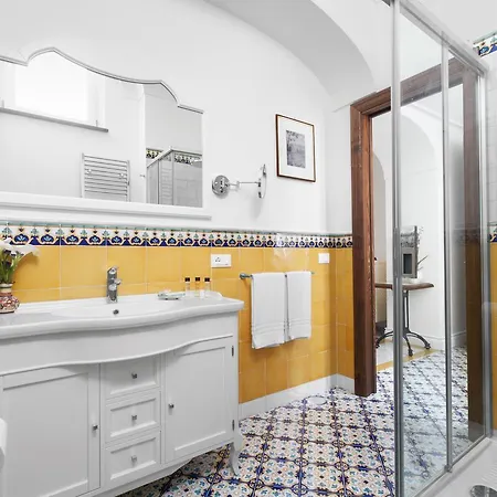 Palazzo Delle Grazie 4* 소렌토