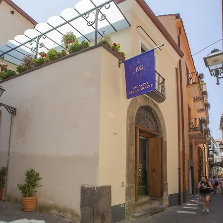 Palazzo Delle Grazie 4* 소렌토