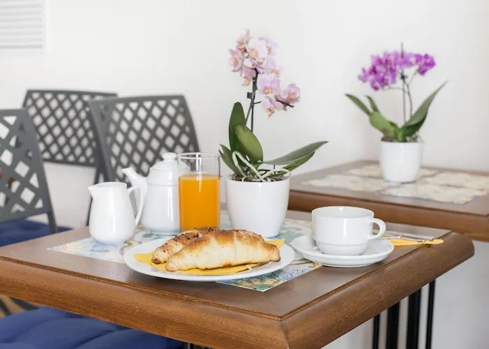 Couette-café Palazzo Delle Grazie 4*