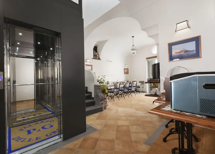 Palazzo Delle Grazie 4*