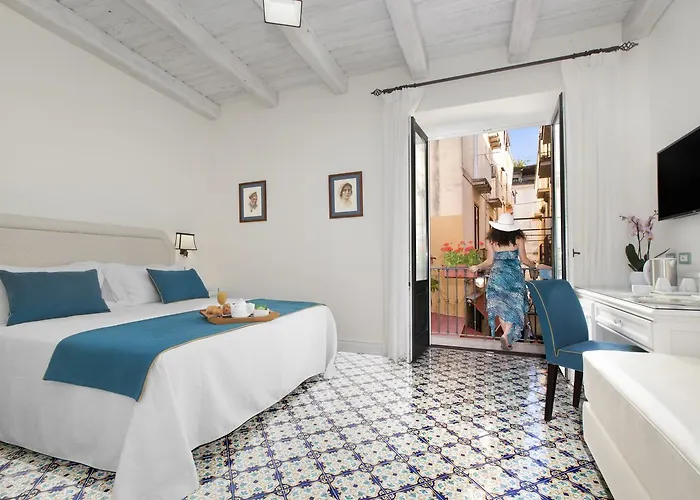 Bed & Breakfast Palazzo Delle Grazie 4*